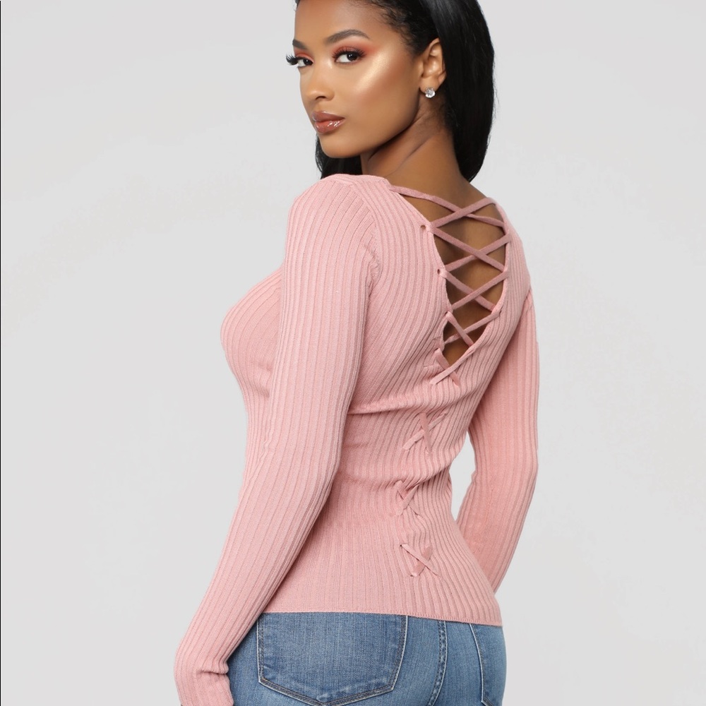 NWT Fashion Nova Sweater